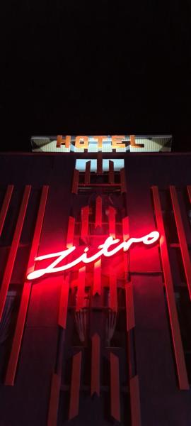 Zitro Hotel